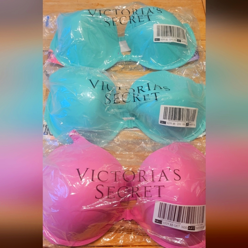 VICTORIA S SECRET PINK BRAS